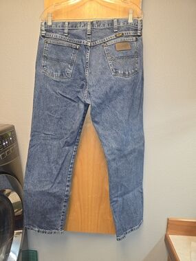 Wrangler George Strait 33x30 Straight-Leg Blue Denim Jeans